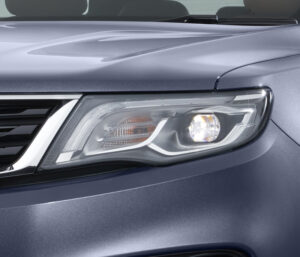 X70-Headlamps