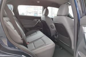 x70-back-seats x70-back-seats